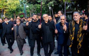 حضور رئیس جمهور در مراسم عزاداری حسینی تبریز+فیلم