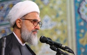 امام جمعه موقت تبریز: دانشجویان ابزار دست جریان‌های سیاسی نشوند