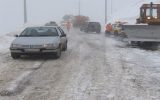 برف و کولاک راه ارتباطی ۱۵۰۰ روستای آذربایجان‌شرقی را بست