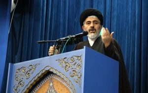 امام جمعه ارومیه: ملت ایران با بصیرت و حضور میلیونی، فتنه آمریکایی را درهم شکست