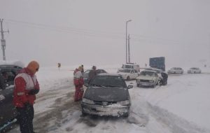 تردد در مناطق کوهستانی استان اردبیل با زنجیرچرخ ممکن است