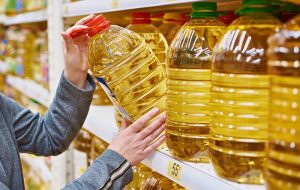 توزیع ۷۱۶ تن روغن مایع برای مصرف خانوار‌های آذربایجان شرقی
