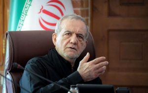 پزشکیان: استانداران رییس جمهور استانها هستند/ سرمایه گذاری از محل گشایشهای اقتصادی در زیرساختها پزشکیان: استانداران رییس جمهور استانها هستند/ سرمایه گذاری از محل گشایشهای اقتصادی در زیرساختها