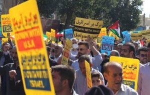 غرش تبریزی ها در حمایت از مظلومان نوار غزه غرش تبریزی ها در حمایت از مظلومان نوار غزه