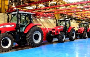 تراکتورهای ایرانی در راه فرودگاههای ونزوئلا تراکتورهای ایرانی در راه فرودگاههای ونزوئلا
