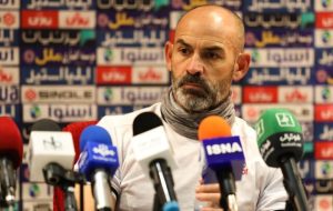 خمس: بازیکنی که دلش با تراکتور نباشد را نمیخواهم/ VAR باید برای همه باشد خمس: بازیکنی که دلش با تراکتور نباشد را نمیخواهم/ VAR باید برای همه باشد