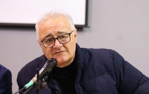 نبود مدیریت واحد مرزی موجب خواب سرمایه تجار و بازرگانان در گمرک میشود نبود مدیریت واحد مرزی موجب خواب سرمایه تجار و بازرگانان در گمرک میشود