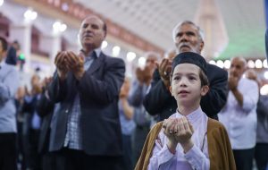 اقامه نماز عید سعید قربان در تبریز اقامه نماز عید سعید قربان در تبریز
